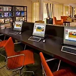 Courtyard By Marriott Springfield 