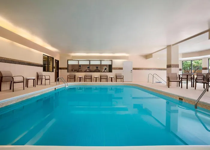 Courtyard By Marriott Springfield