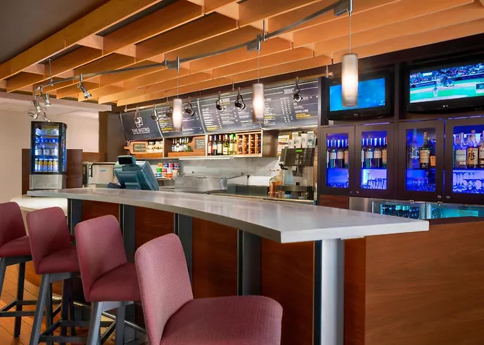 Courtyard By Marriott Springfield