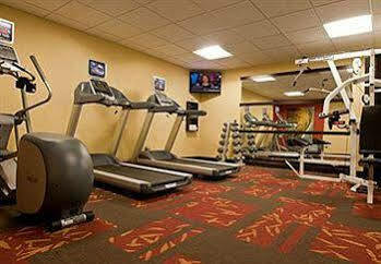 Courtyard By Marriott Hotel